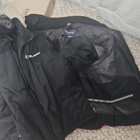 Polaris Red and Black Jacket - Picture 3 of 3